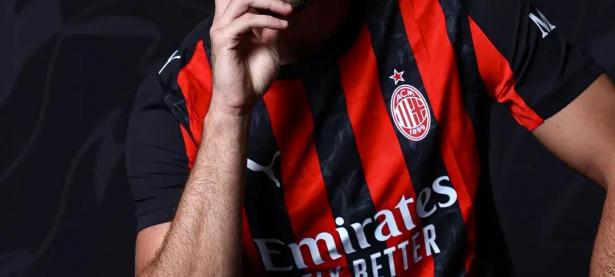 九游亚洲官网-关于AC米兰中场团结一致，共创佳绩的信息