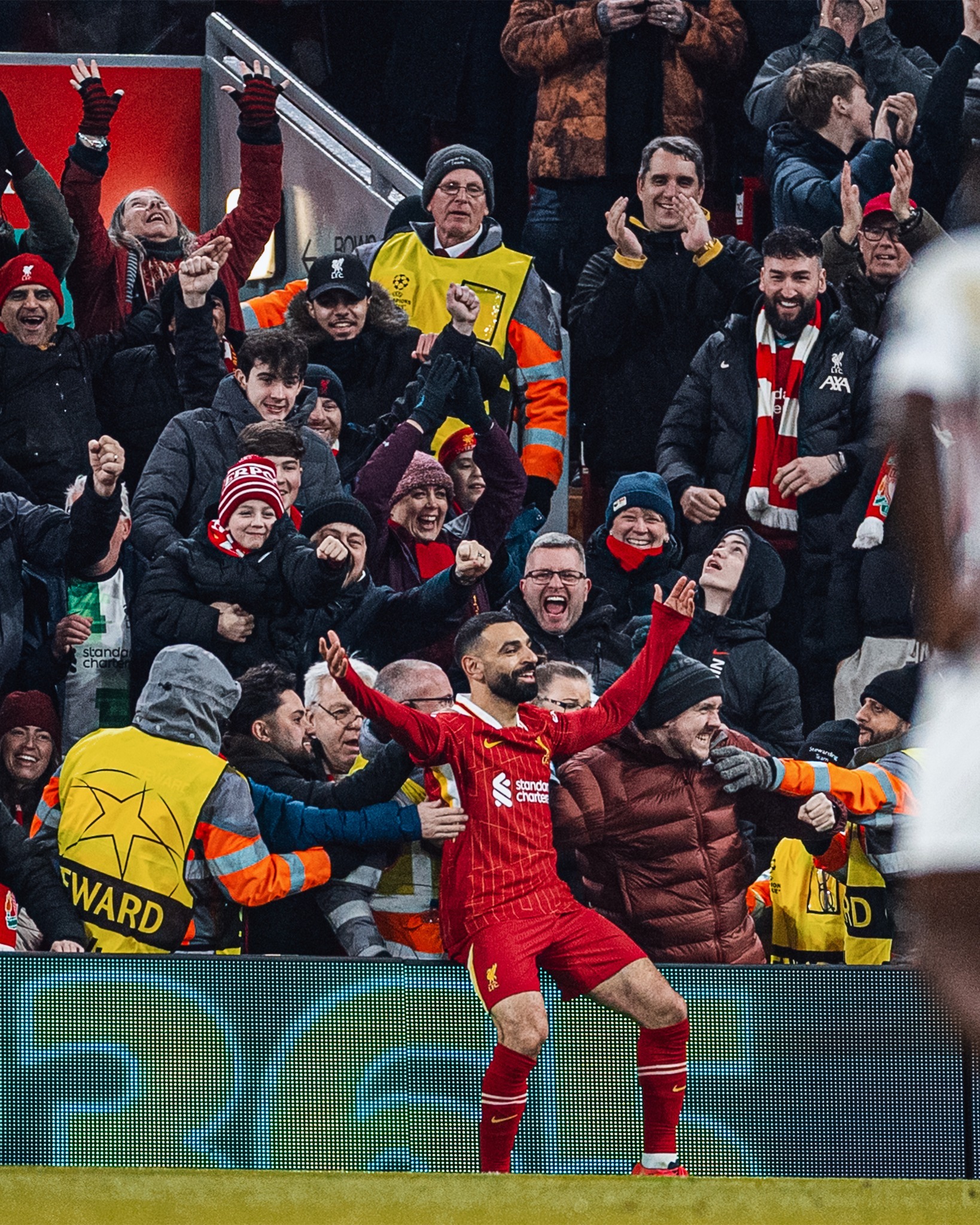 瓦伦西亚客场告负，欧冠资格悬念重重的简单介绍