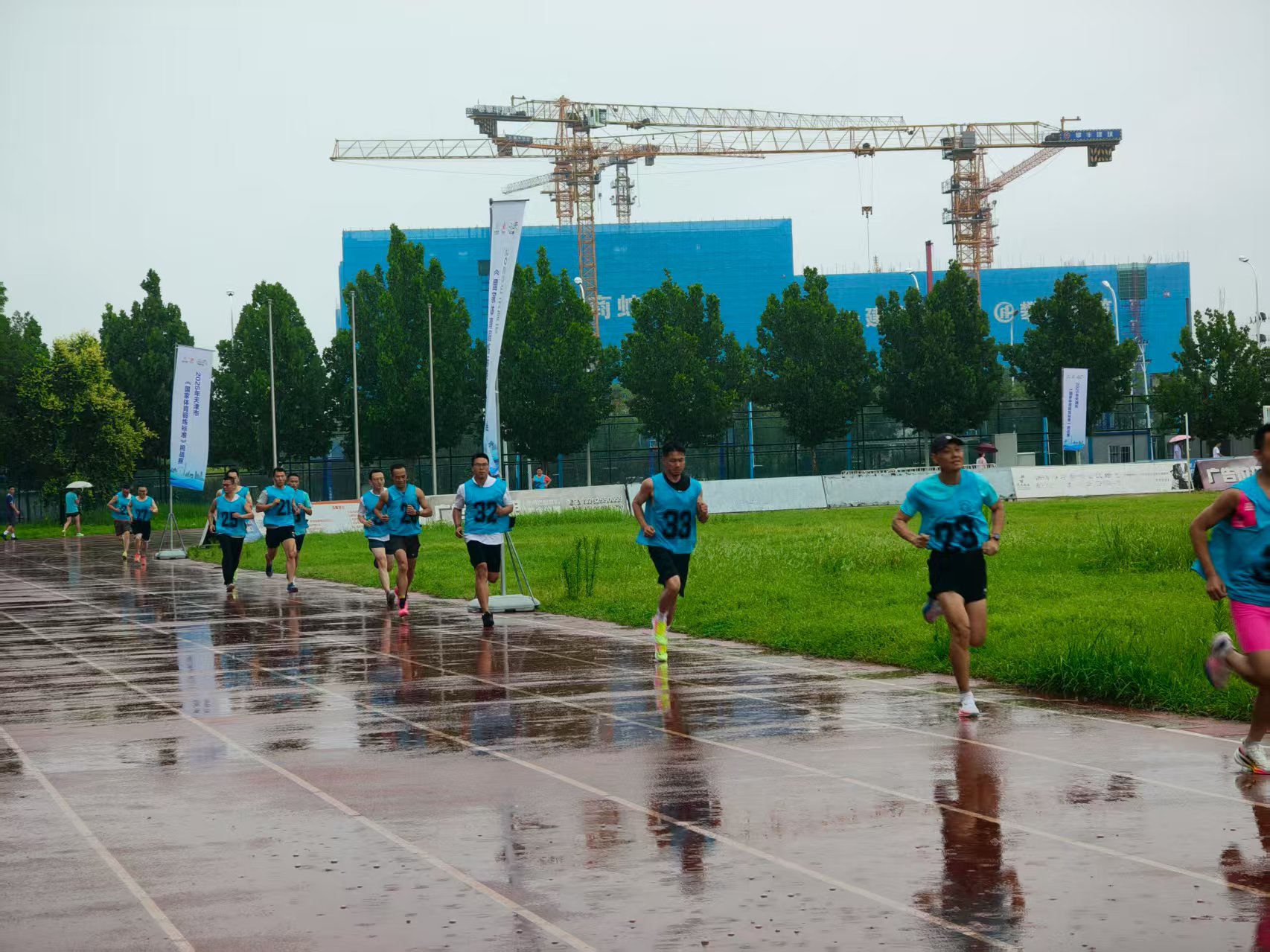 运动员团队合作力量，斩获斗志夺得胜利的简单介绍